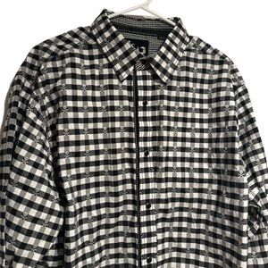 Age of Wisdom Skull & Cross Bones Button Down